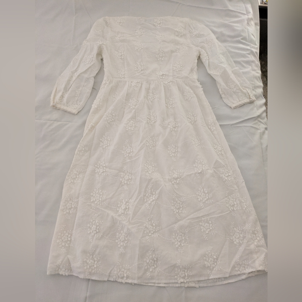 🆕 NWOT embroidered white Guideboat midi dress - Picture 16 of 16